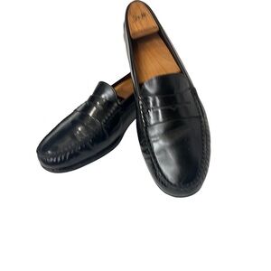 Tod’s 9.5 Women’s Classic Black Leather Penny Loafers